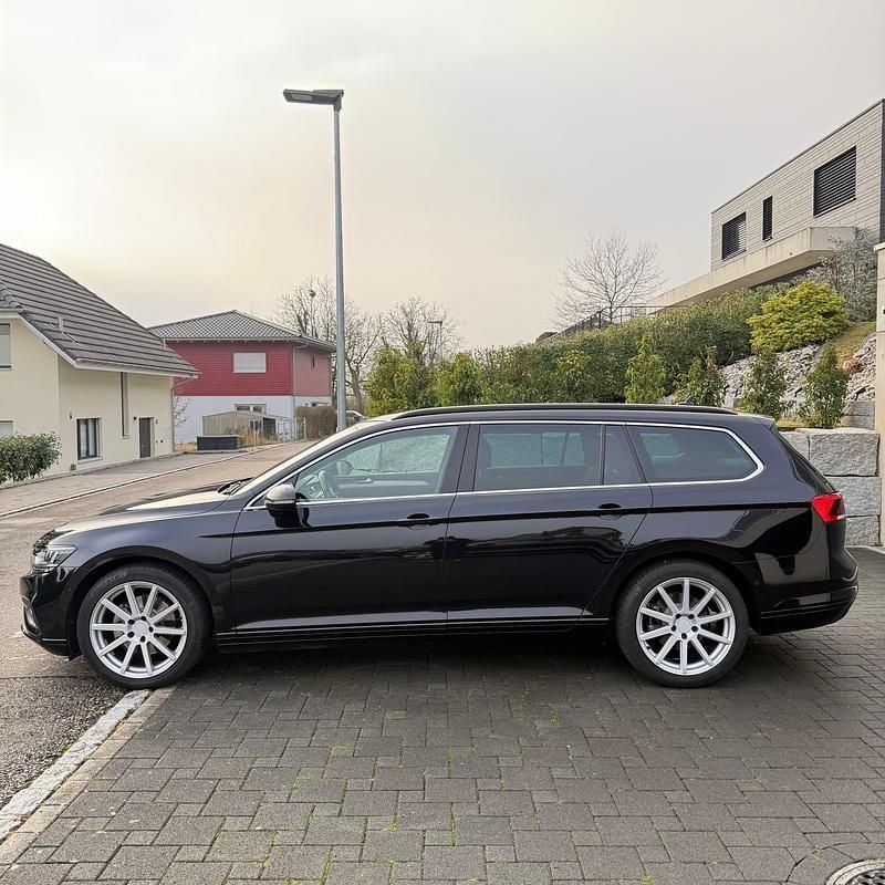 Gebraucht VW Passat Business 150 PS (110 kW) 2020