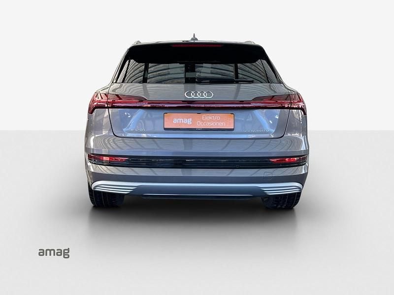 Gebraucht Audi e-tron Advanced 300 kW (408 PS) 2019 Taifungrau metallic SUV
