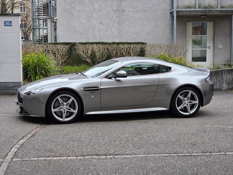 Gebraucht 2016 Aston Martin V8 Vantage | CHF 65’900 (Superpreis) - Bild 1/4
