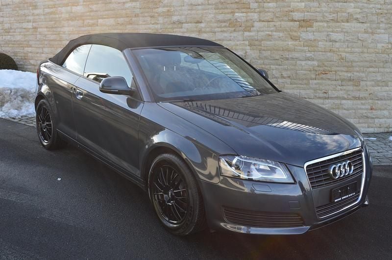 Gebraucht Audi A3 Attraction 160 PS (117 kW) 2010 Cabrio