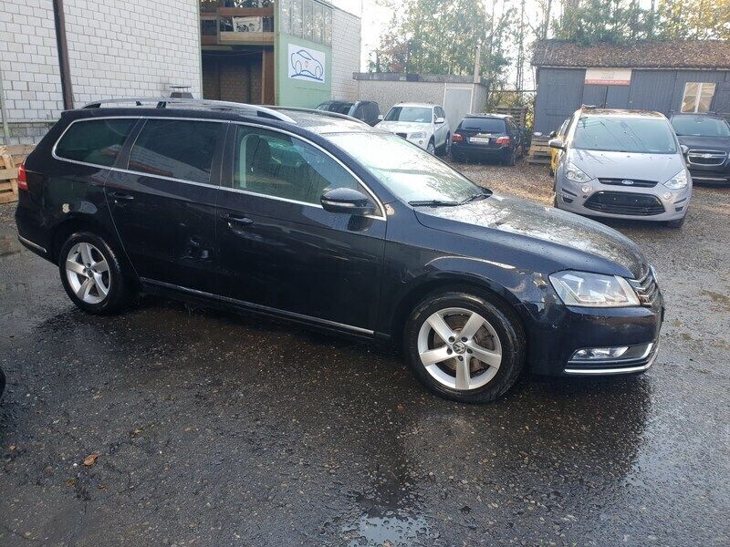 Gebraucht VW Passat Comfortline 140 PS (102 kW) 2013 Kombi
