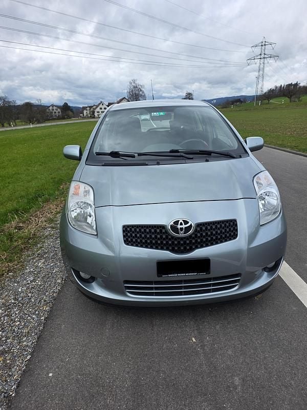 Gebraucht Toyota Yaris 87 PS (63 kW) 2008 Kleinwagen