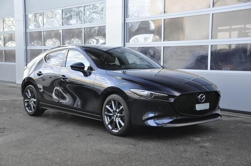 Gebraucht 2021 Mazda 3 Kleinwagen | CHF 21’900 (Fairer Preis) - Bild 1/4