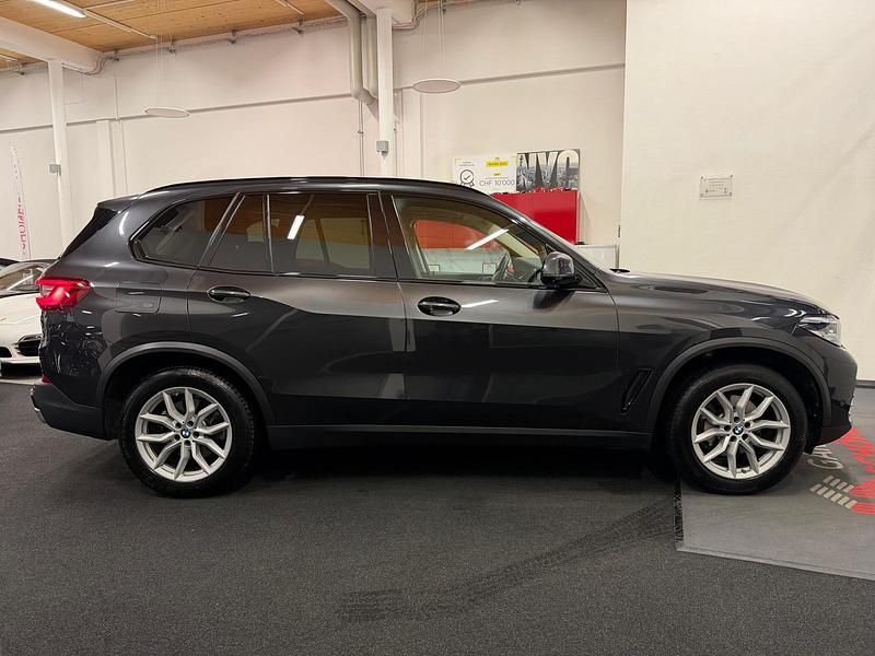 Gebraucht BMW X5 Shadowline 265 PS (194 kW) 2019 Grau SUV