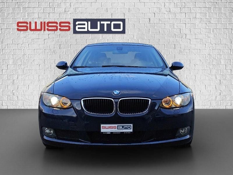 Gebraucht BMW 320 Comfort Edition 170 PS (125 kW) 2011 Coupé