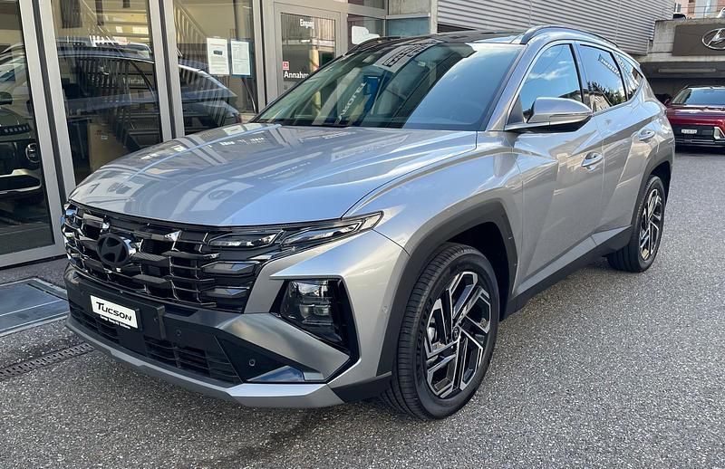 Silber Neu 2025 Hyundai Tucson Edition SUV | CHF 48’500 (Etwas zu teuer) - Bild 1/4