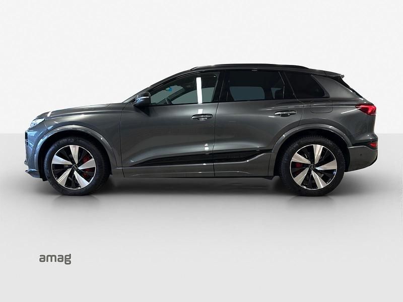 Gebraucht Audi Q6 e-tron Comfort 285 kW (388 PS) 2024 Daytonagrau perleffekt SUV