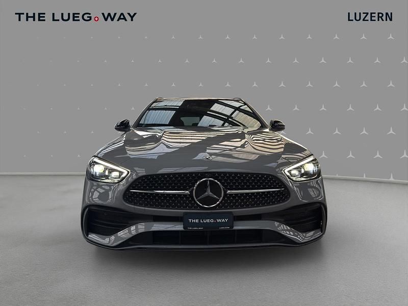 Neu Mercedes C220 196 PS (144 kW) 2025 Grau Kombi