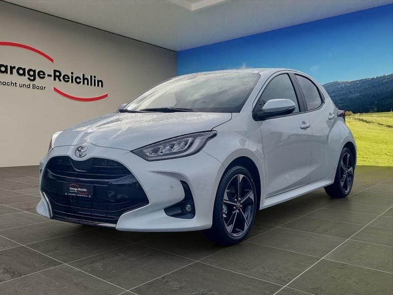 Neu Toyota Yaris Hybrid Premium 131 PS (96 kW) 2026 Kleinwagen
