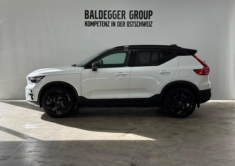 Gebraucht Volvo EX40 325 kW (442 PS) 2025 SUV
