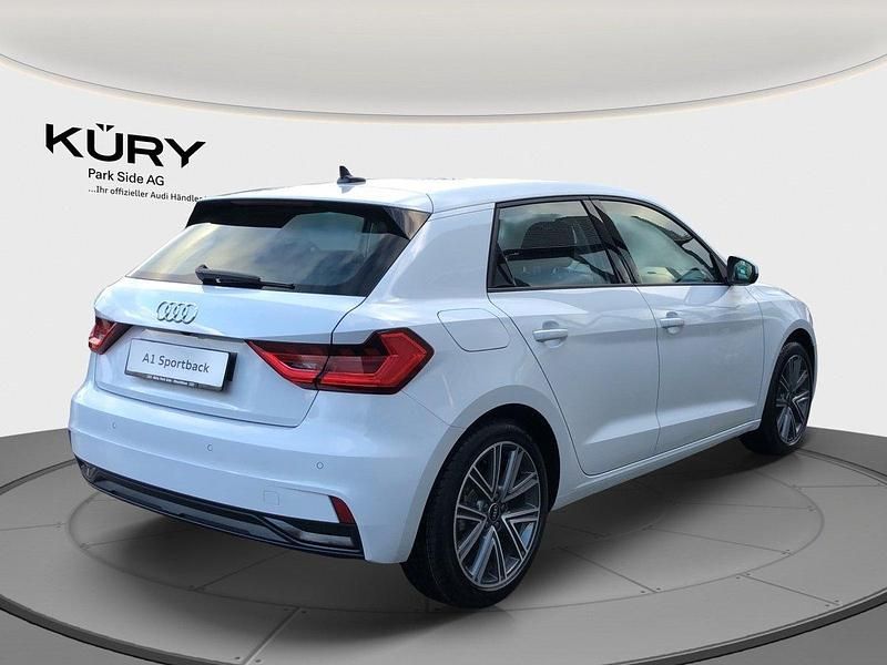 Gebraucht Audi A1 Sportback Advanced 150 PS (110 kW) 2022 Weiss Kleinwagen
