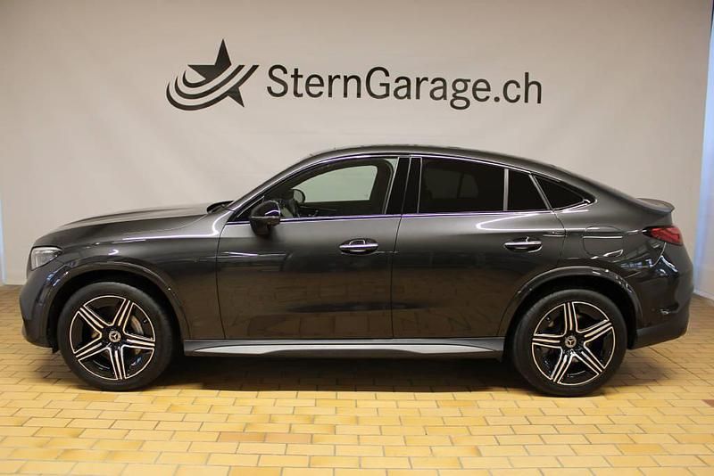 Gebraucht Mercedes GLC300e AMG line 313 PS (230 kW) 2023 Grau Coupé