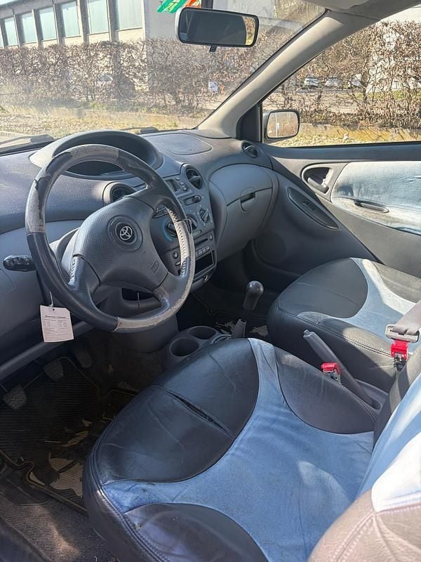 Gebraucht Toyota Yaris Luna 87 PS (63 kW) 2003