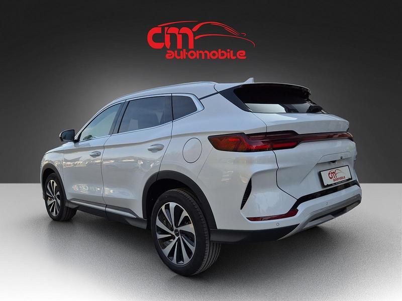 Neu BYD Seal Comfort 216 PS (158 kW) 2025 Weiss Kombi