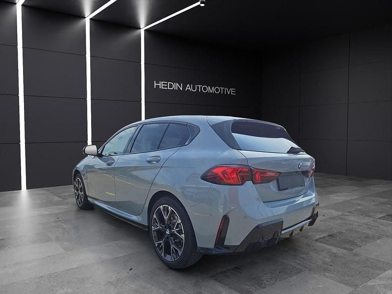 Neu BMW 116 M Sport 122 PS (89 kW) 2025 Grau Kleinwagen