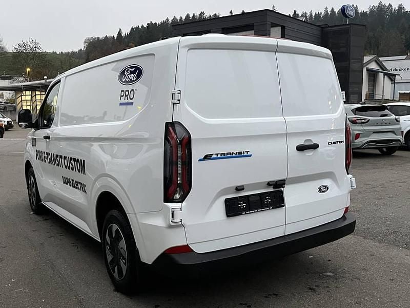 Gebraucht Ford E-Transit Trend 160 kW (218 PS) 2024 Van