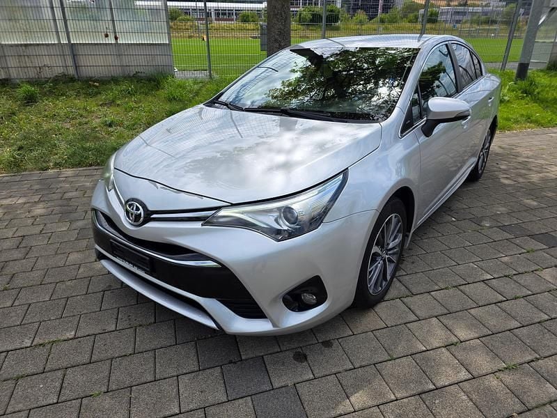 Gebraucht 2015 Toyota Avensis Trend | CHF 11’900 - Bild 1/4