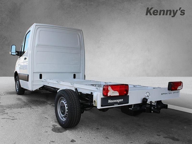 Gebraucht Mercedes Sprinter 170 PS (125 kW) 2023 Weiss Van