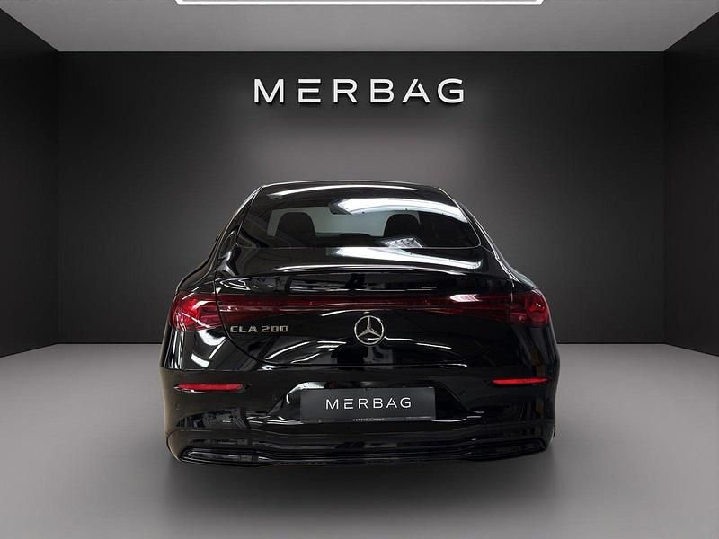 Neu Mercedes CLA200 163 PS (119 kW) 2025 Schwarz Limousine
