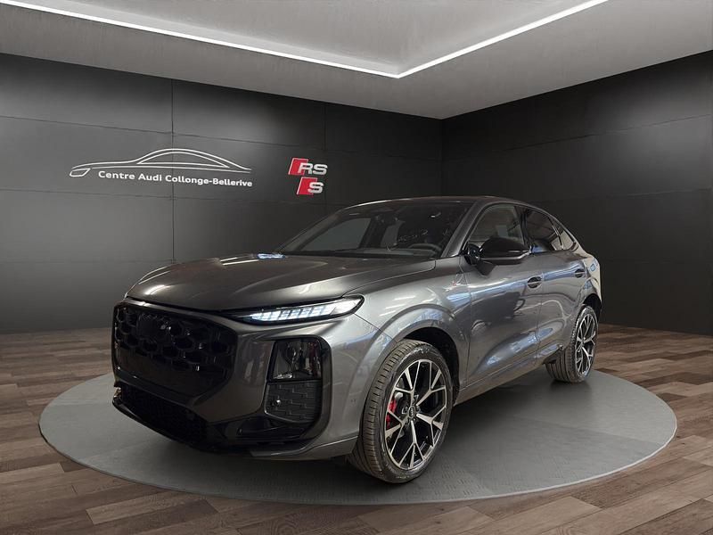 Neu Audi Q3 Sportback Ambiente 150 PS (110 kW) 2026 Grau SUV