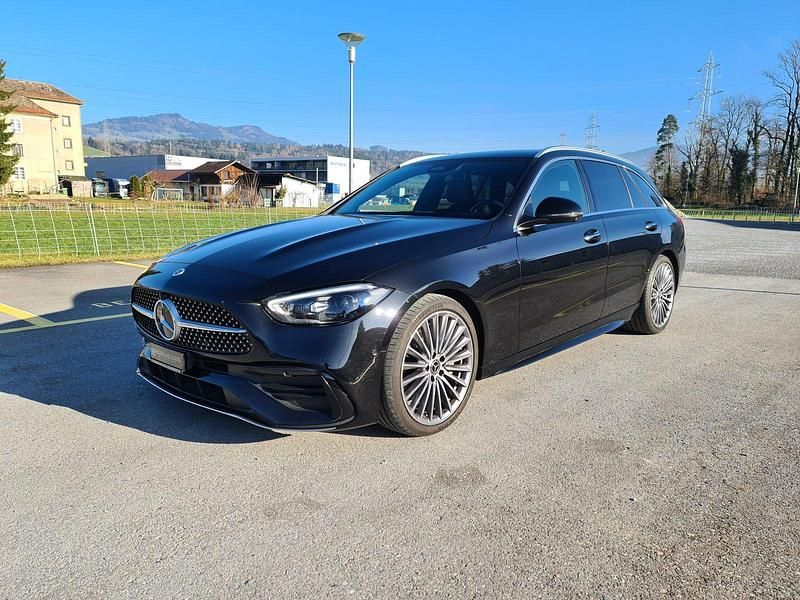 Gebraucht 2022 Mercedes C220 AMG line Kombi | CHF 38’500 (Fairer Preis) - Bild 1/4