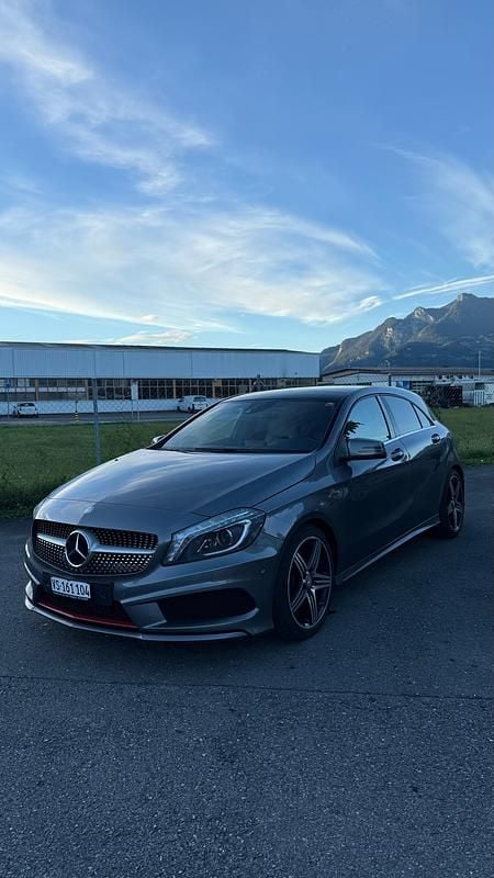 Gebraucht Mercedes A250 211 PS (155 kW) 2015