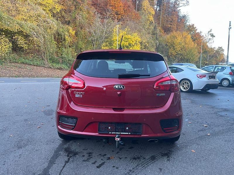 Gebraucht Kia Ceed 120 PS (88 kW) 2016 Kleinwagen