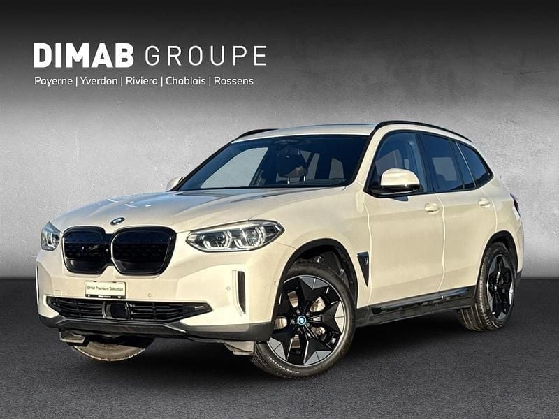 Gebraucht BMW iX3 Impressive 210 kW (286 PS) 2022 Weiss SUV