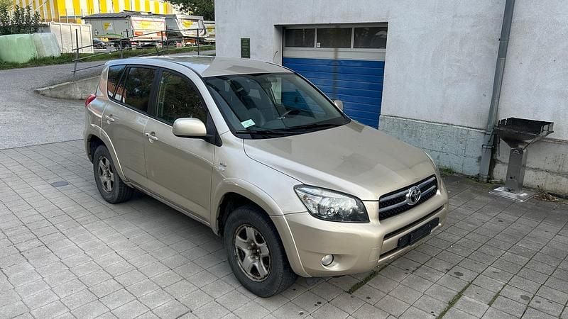 Gebraucht 2006 Toyota RAV4 Sol SUV | CHF 3’500 (Fairer Preis) - Bild 1/4