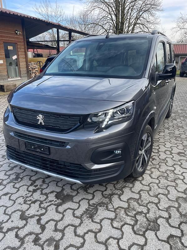 Gebraucht Peugeot Rifter 131 PS (96 kW) 2023 Van / Kleinbus