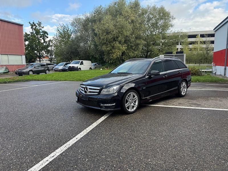 Gebraucht 2012 Mercedes C250 Avantgarde | CHF 9’500 (Fairer Preis) - Bild 1/4