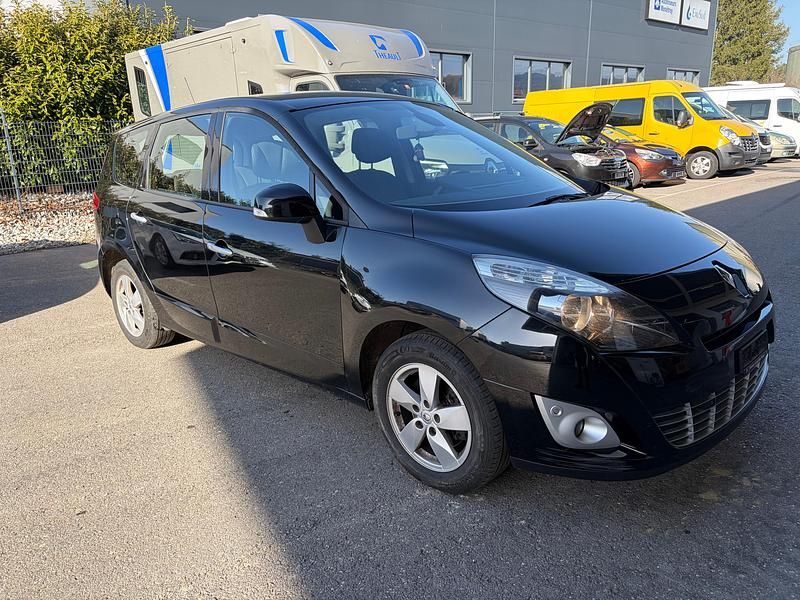 Gebraucht Renault Grand Scénic III Expression 131 PS (96 kW) 2010 Van / Kleinbus