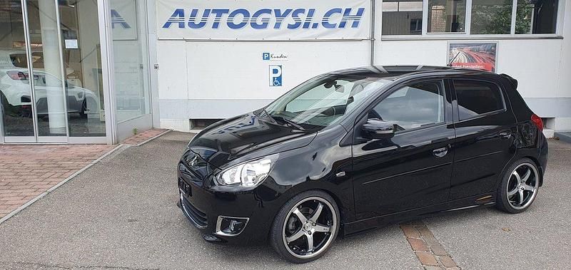 Schwarz Gebraucht 2016 Mitsubishi Space Star Kleinwagen | CHF 11’800 (Etwas zu teuer) - Bild 1/4
