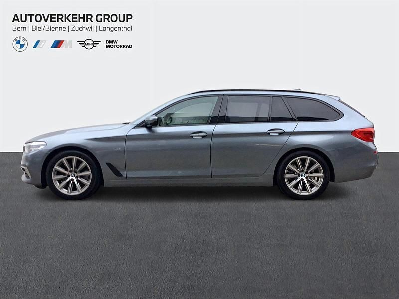 Gebraucht BMW 520 Comfort Edition 190 PS (139 kW) 2018 Blau Kombi