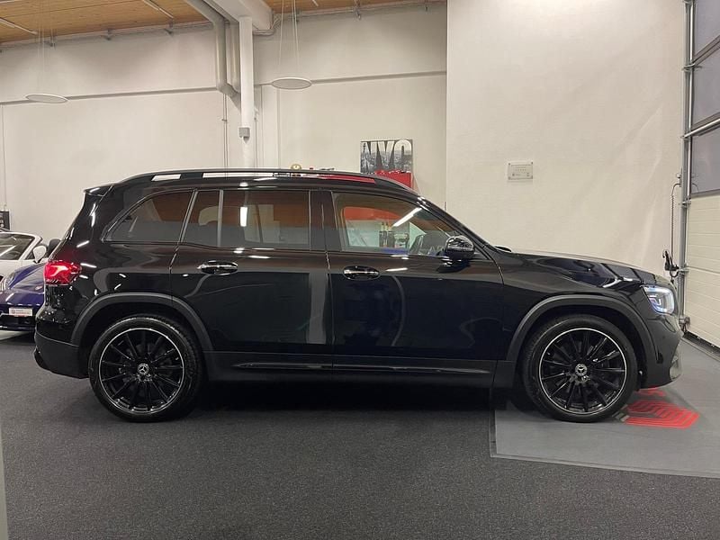 Gebraucht Mercedes GLB250 AMG line 224 PS (164 kW) 2023 Schwarz SUV
