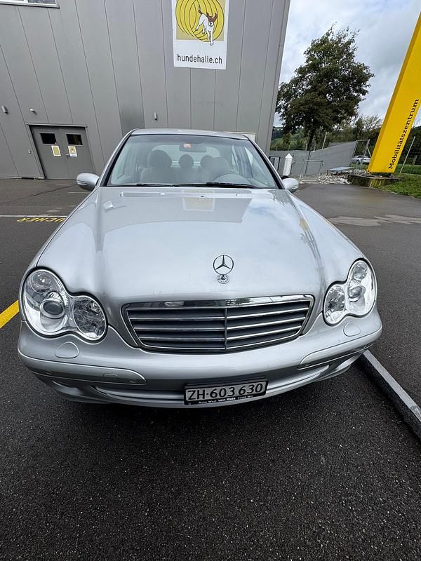 Gebraucht 2004 Mercedes C240 Classic | CHF 6’500 - Bild 1/4