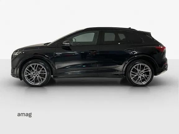 Gebraucht Audi Q4 e-tron Basis 219 kW (299 PS) 2021 Mythosschwarz metallic SUV