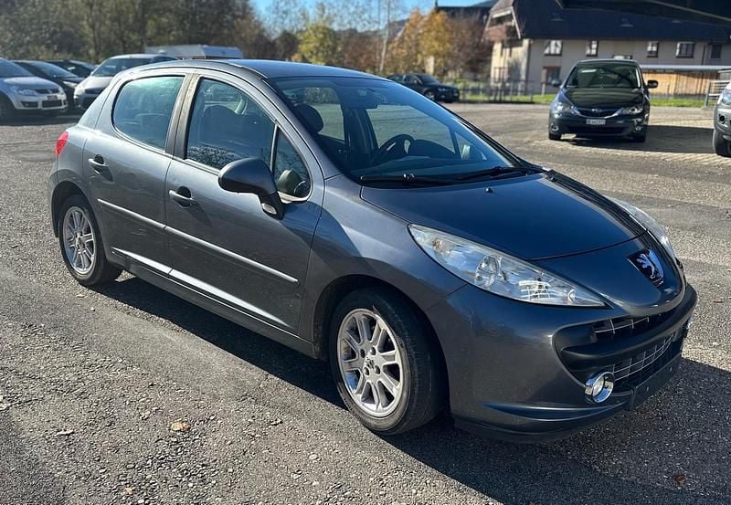 Gebraucht 2008 Peugeot 207 | CHF 4’500 (Etwas zu teuer) - Bild 1/4