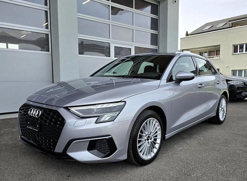 Gebraucht Audi A3 Advanced 190 PS (139 kW) 2022 Limousine