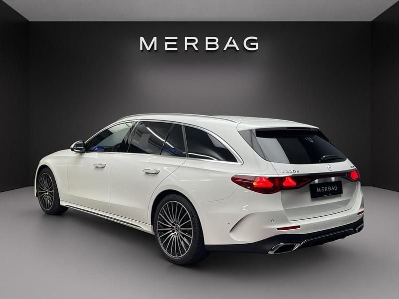 Neu Mercedes E220 197 PS (144 kW) 2025 Weiss Kombi