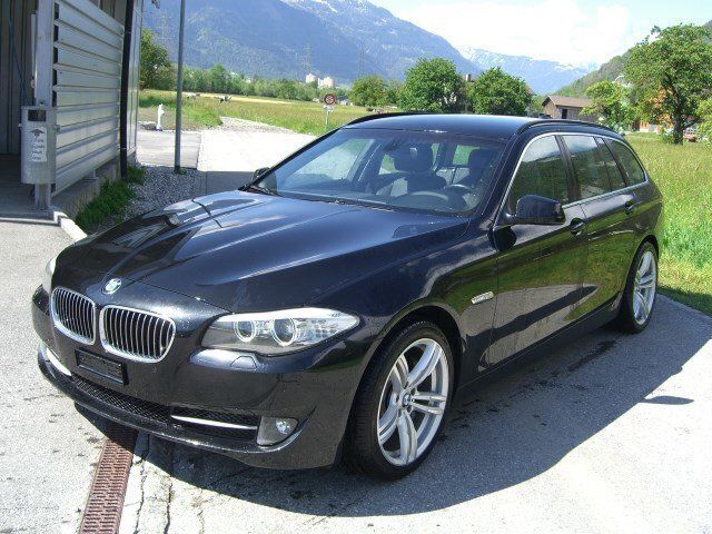 Schwarz Gebraucht 2010 BMW 525 Comfort Edition Kombi | CHF 19’900 - Bild 1/4