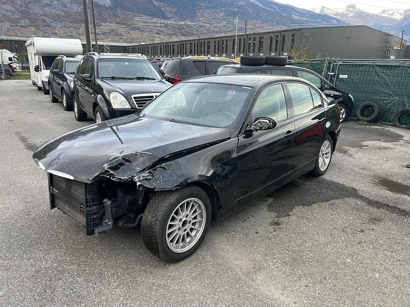 Gebraucht 2006 BMW 325 | CHF 600 - Bild 1/4