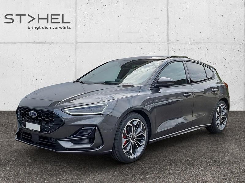 Neu Ford Focus ST-Line X 155 PS (114 kW) 2025 Grau Limousine