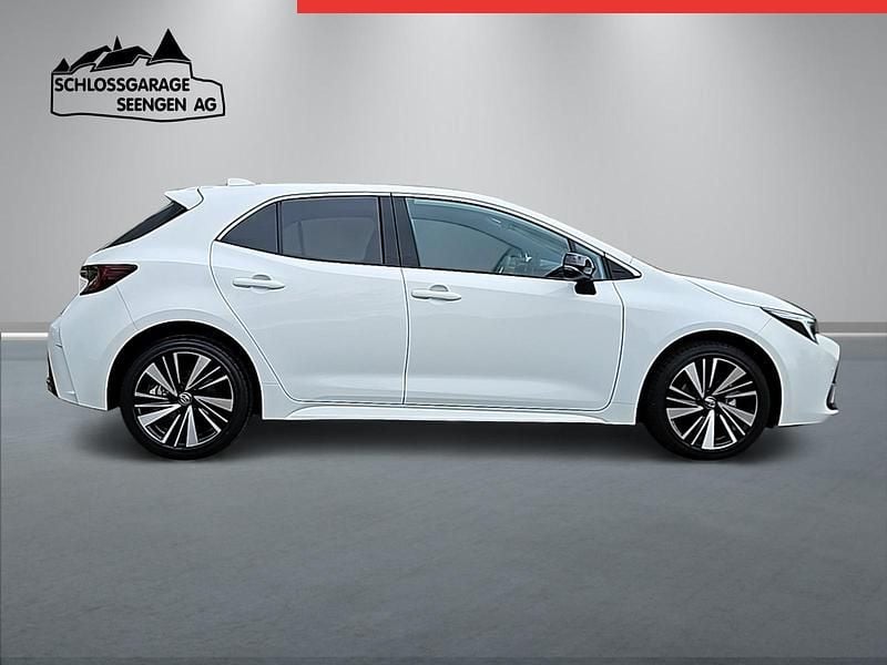 Neu Toyota Corolla Trend 140 PS (102 kW) 2025 Weiss Limousine