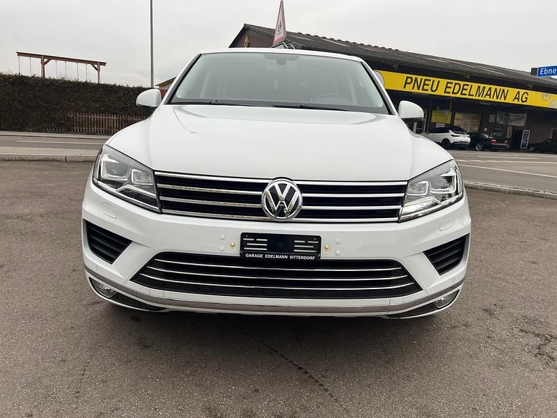Gebraucht VW Touareg 262 PS (192 kW) 2016 SUV