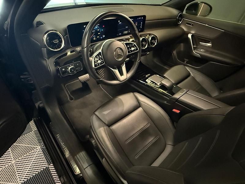 Gebraucht Mercedes A180 Progressive 136 PS (100 kW) 2020