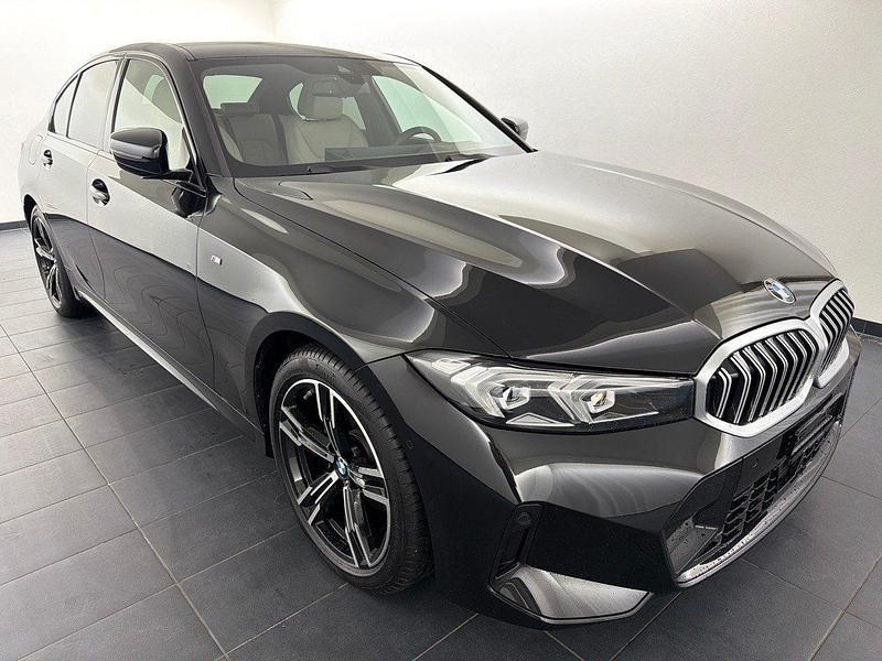 Gebraucht BMW 320 M Sport 184 PS (135 kW) 2025 Limousine