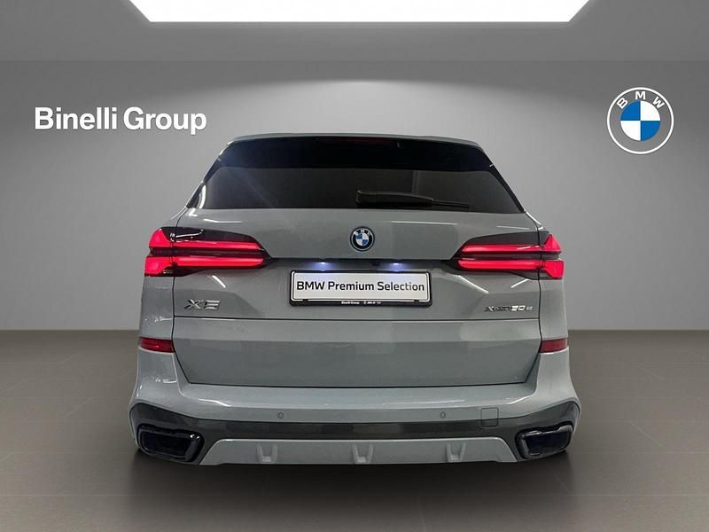 Gebraucht BMW X5 Comfort Edition 489 PS (359 kW) 2024 Grau SUV