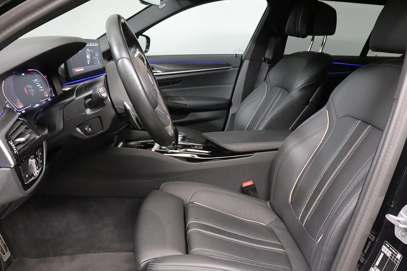 Gebraucht BMW 520 Comfort Edition 201 PS (147 kW) 2022 Schwarz Kombi