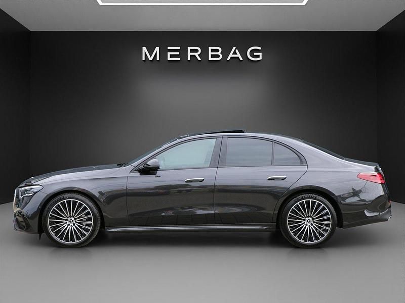 Gebraucht Mercedes E220 197 PS (144 kW) 2024 Grau Limousine